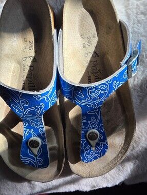Papillio By Birkenstock Blue Floral-Pattern Thong Sandals Size 38, L7, M5.